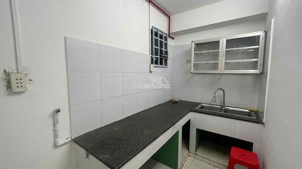 🌈🌈🌈Cho thuê căn hộ miếu nổi 40m 1pn 1wc bancon 7tr - 4