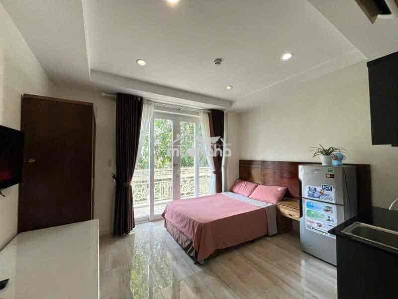 Studio full nội thất có ban công gần ngoại thương, uef, hutech