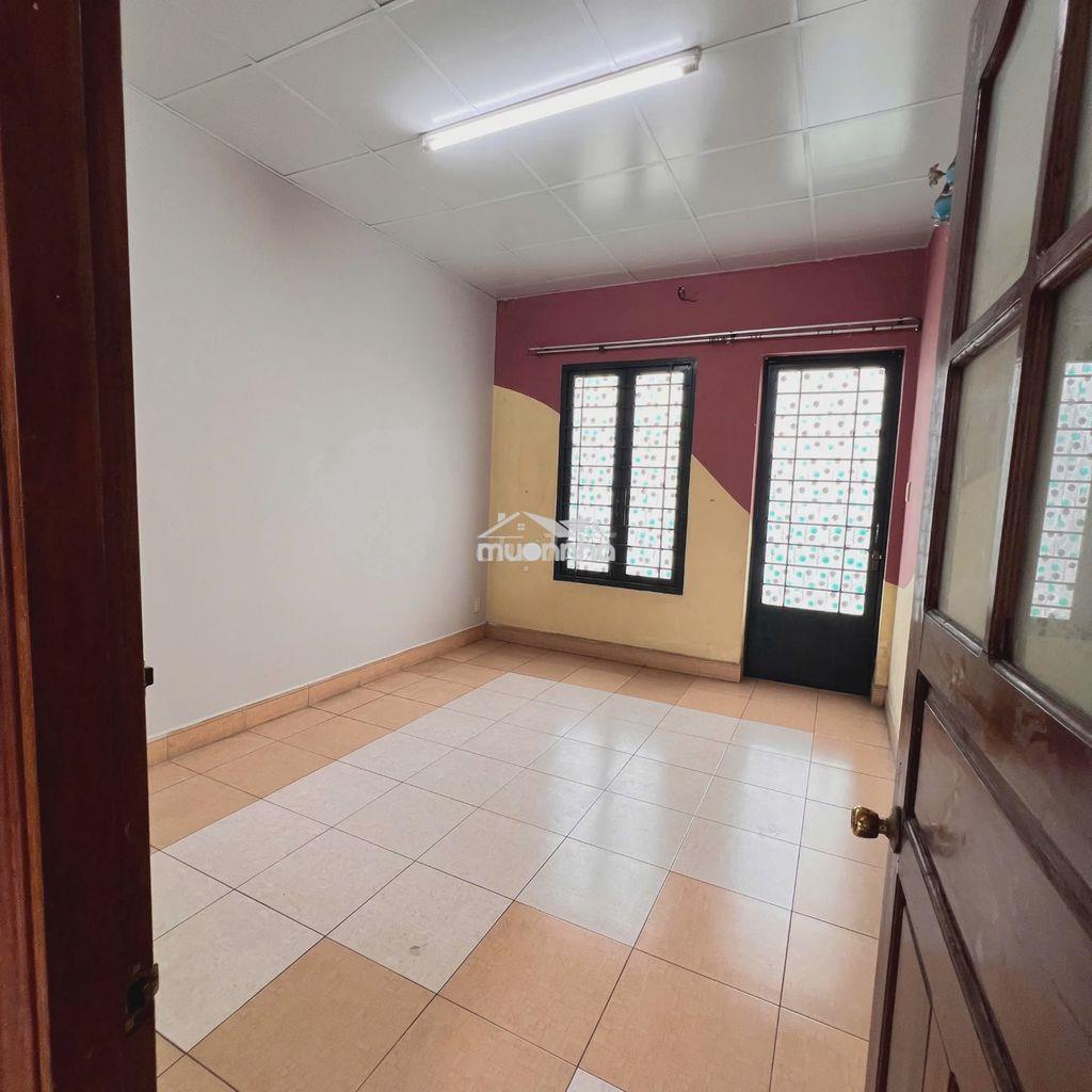 Cho thuê nhà vila sân vườn (trước /sau) - 2