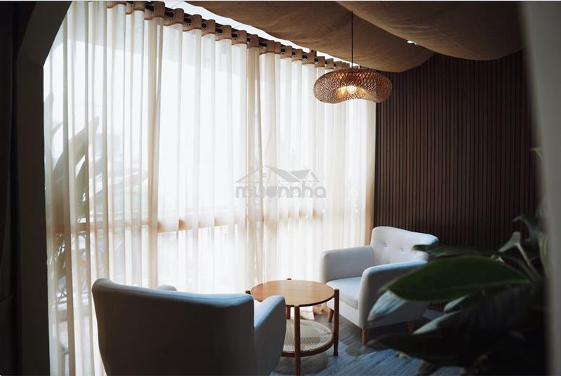 Ban công lớn_view trường sa, 40m2 full nội thất, thuê ngắn và dài hạn