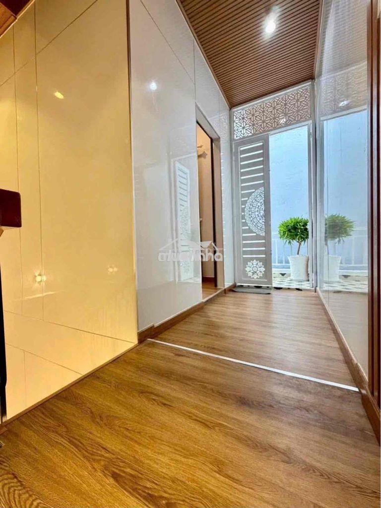 Hơn 4 tỷ - 3 tầng - 4pn - full nội thất - huỳnh tấn phát - ngay quận 7 - 4
