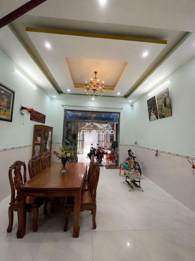 Nhà ngay đường phạm đăng giảng lê trọng tấn 5x18 4tần đưỡng xe tải t