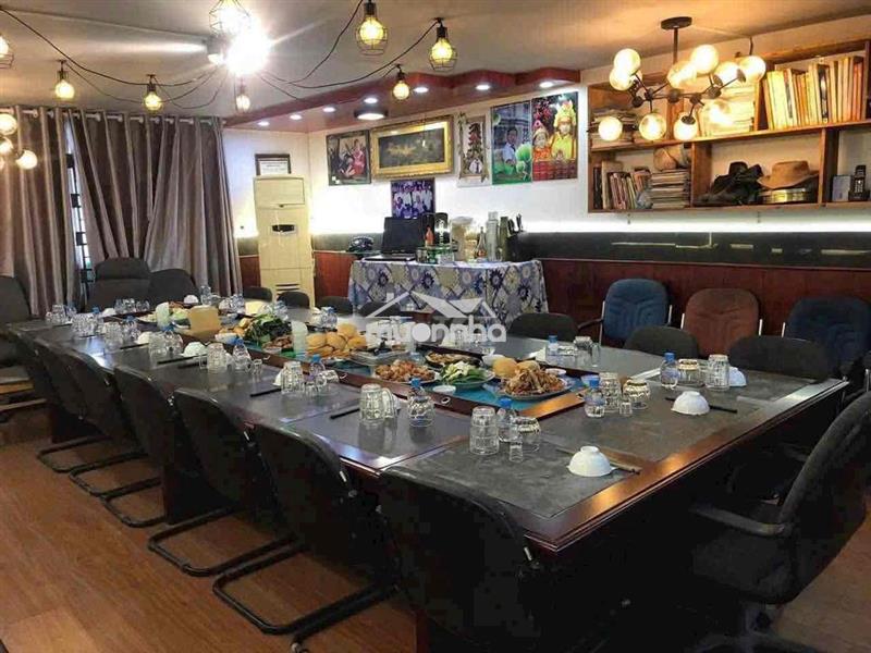 Cho thuê nhà mặt tiền vx-ht3  phù hợp mở vp: 1trệt2lầu 1lửng: 10x25
