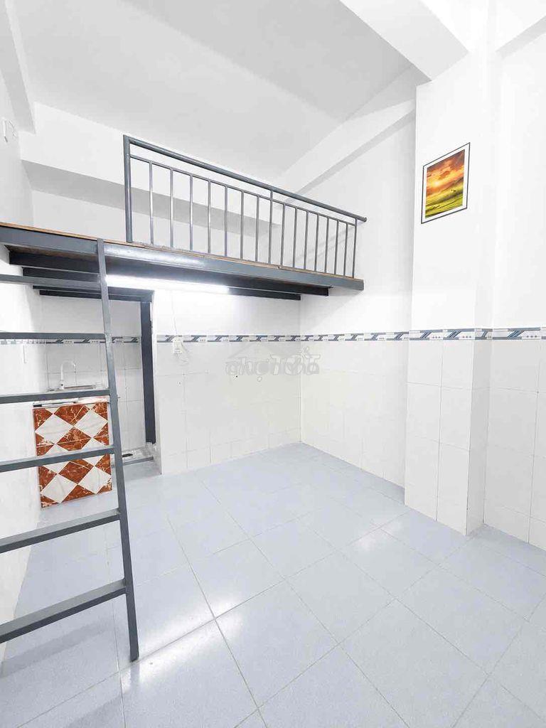 Nhà mới trần văn giàu kcn tân tạo gần khu bom chen