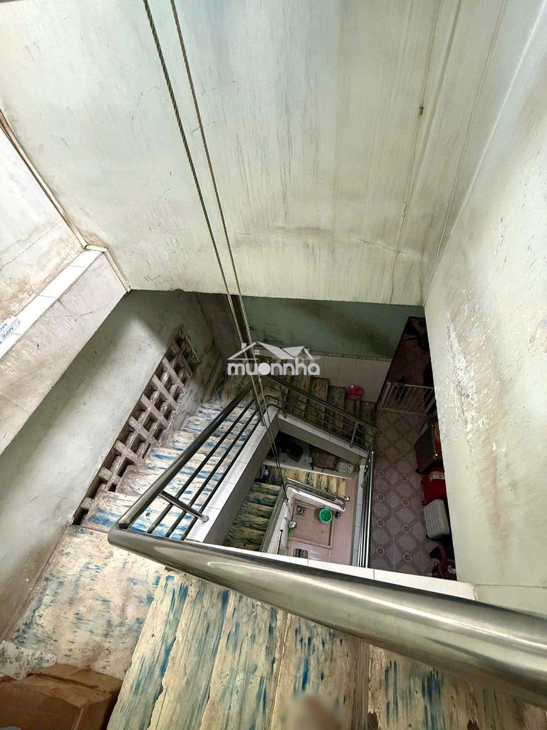🔴Nhà 3 tầng (6.5x18m) nở hậu hẻm thông đường phong phú p12q8 - 9.9 tỷ - 2