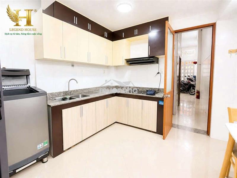 1pn/giếng trời/2wc- nhật tảo-free 2 xe- thang máy - sát svd thống nhất