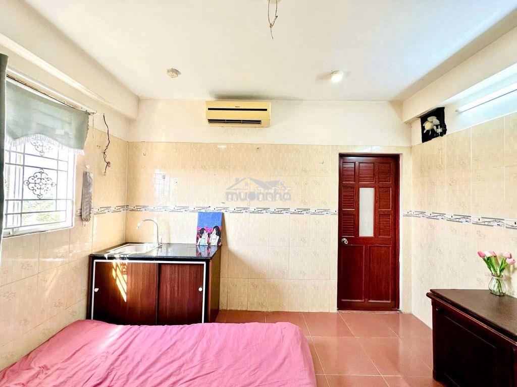 Phòng trọ studio giá rẻ ngay ql1a, tô ký, nguyễn văn quá - 2