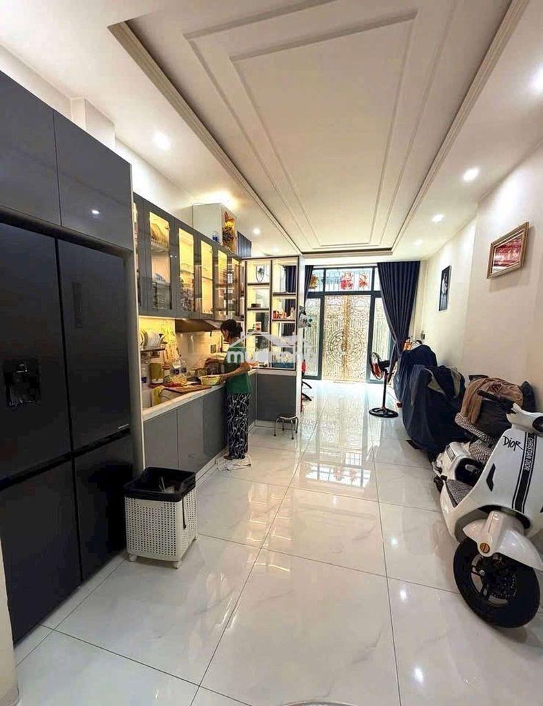 Gấp bán nhà 4 tầng lâm văn bền q7- kdc hiện hữu- 45m2 hỉ 5tỷ8