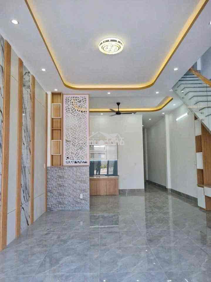 Trả nợ ngân hàng, cần bán gấp nhà lầu cuối đường đồng khởi - 3
