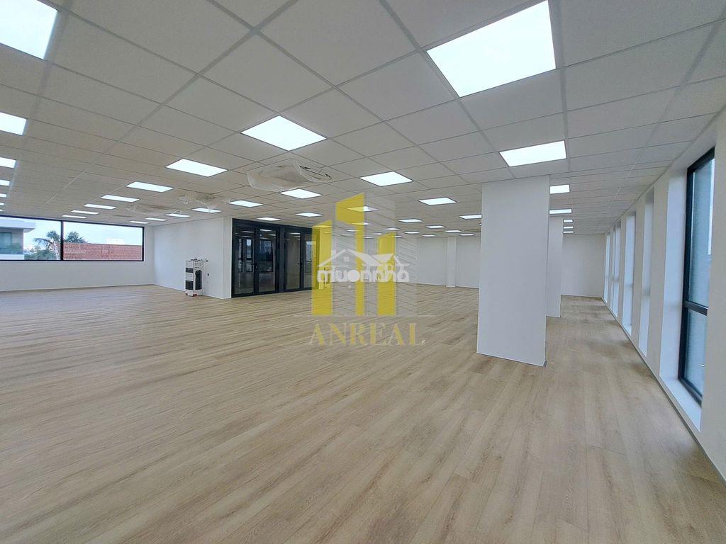 Cho thuê văn phòng thảo điền 300m2 lầu 2 - giá 80 triệu . sàn trống . - 4