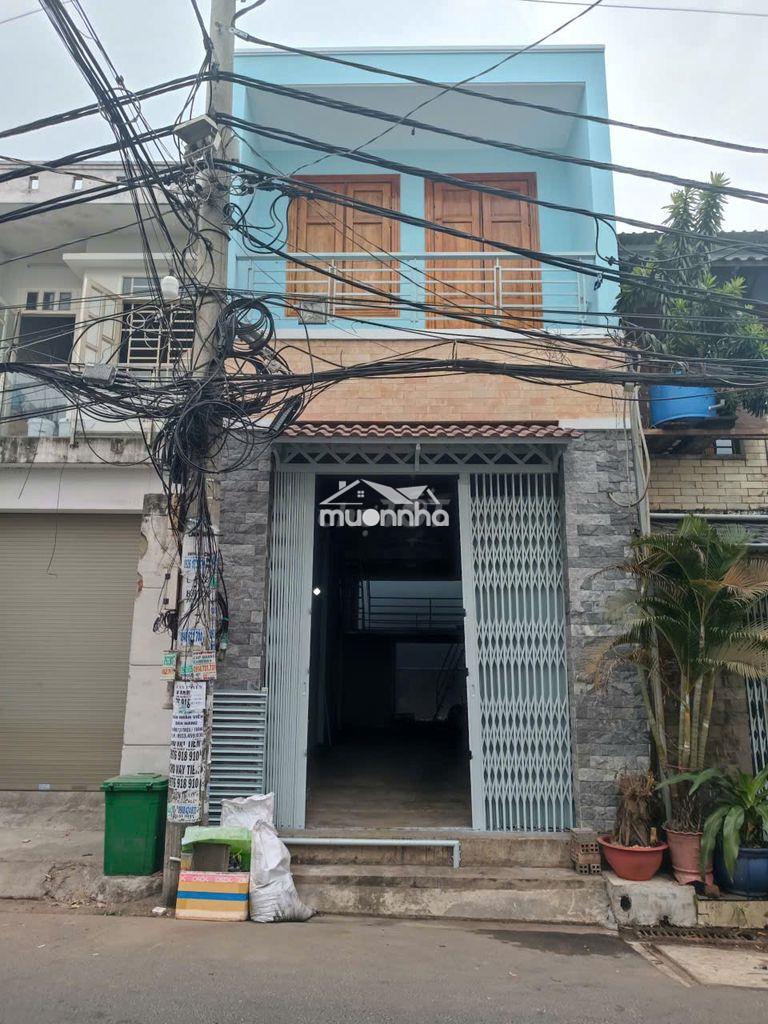 Cho thuê nhà nguyên căn, đường xe hơi 9 mét (lưu thông 2 chiều) - 2