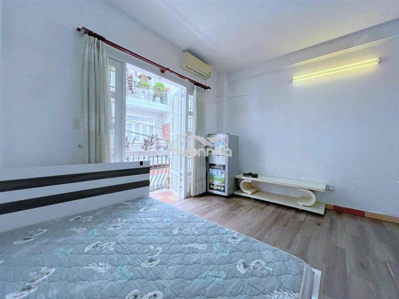 Cho thuê phòng 30m2 , full nội thất , ban công thoáng mát , giá 4tr5