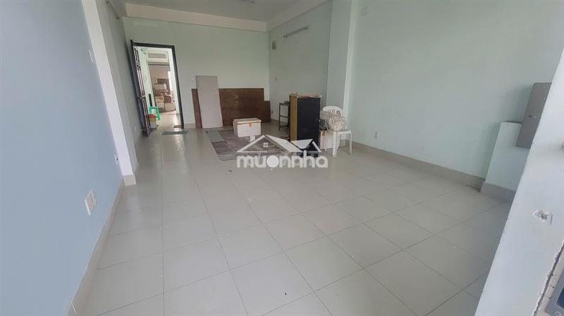 Cho thuê phòng trống 40m2 đường cao lỗ