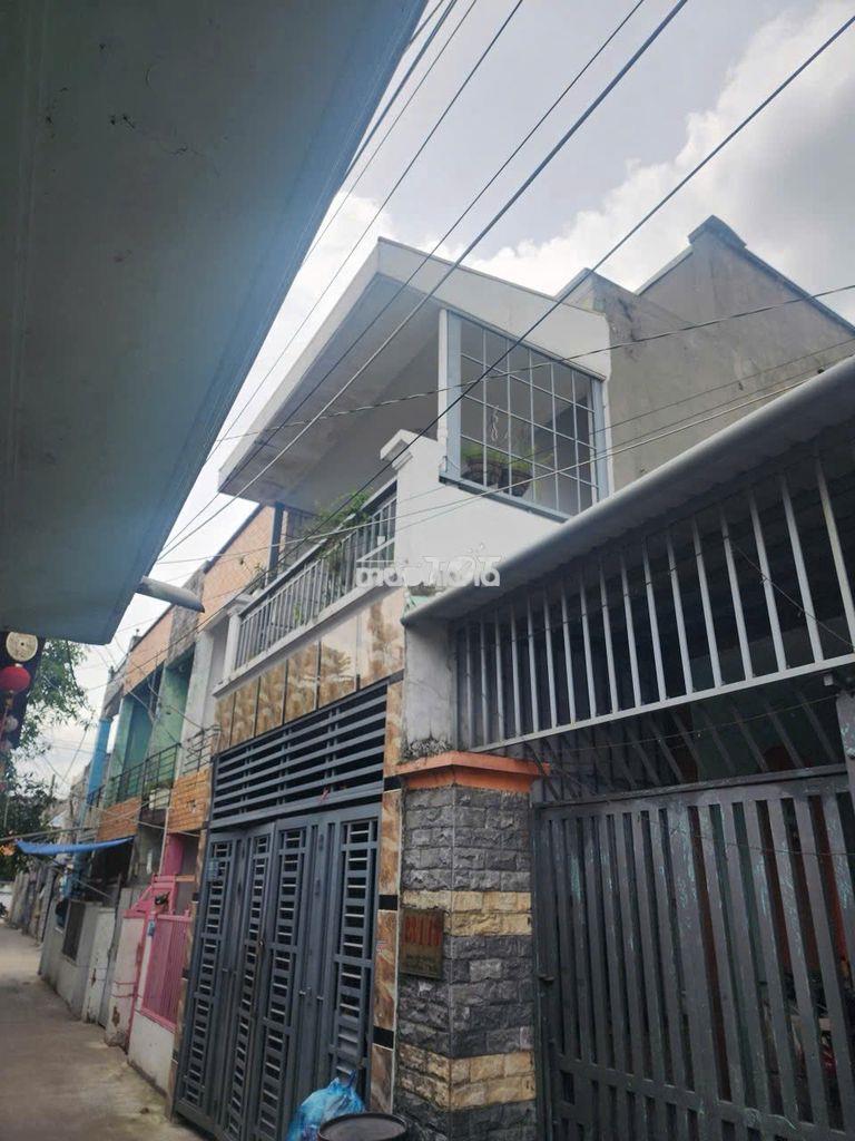 Nhà 1 lầu đúc: ngang 4m x 15m, hẻm đường 12, p. hbp - 4
