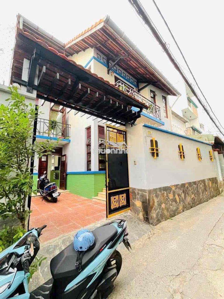 Cho thuê nhà biệt thự bà điểm hóc môn