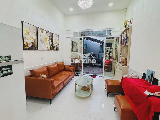 30m ra hxh - 42.3m2 - sân 4m - nở hậu - 5,8 tỷ - 2