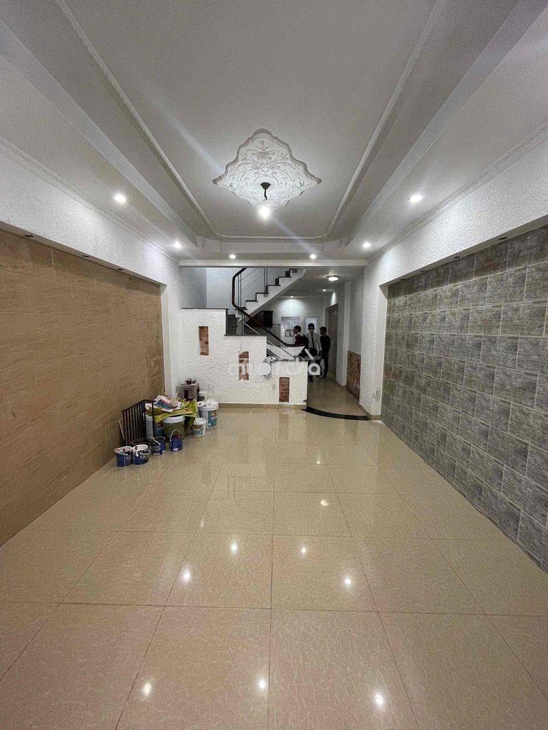 Bán nhà 62 m2