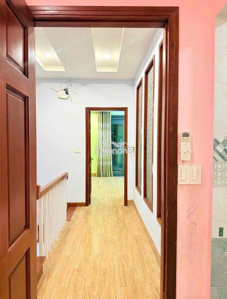 Hẻm 6m nguyễn sơn, 3 tấm, 6 x 18m, 4 phòng ngủ, 4wc, sân thượng - 4