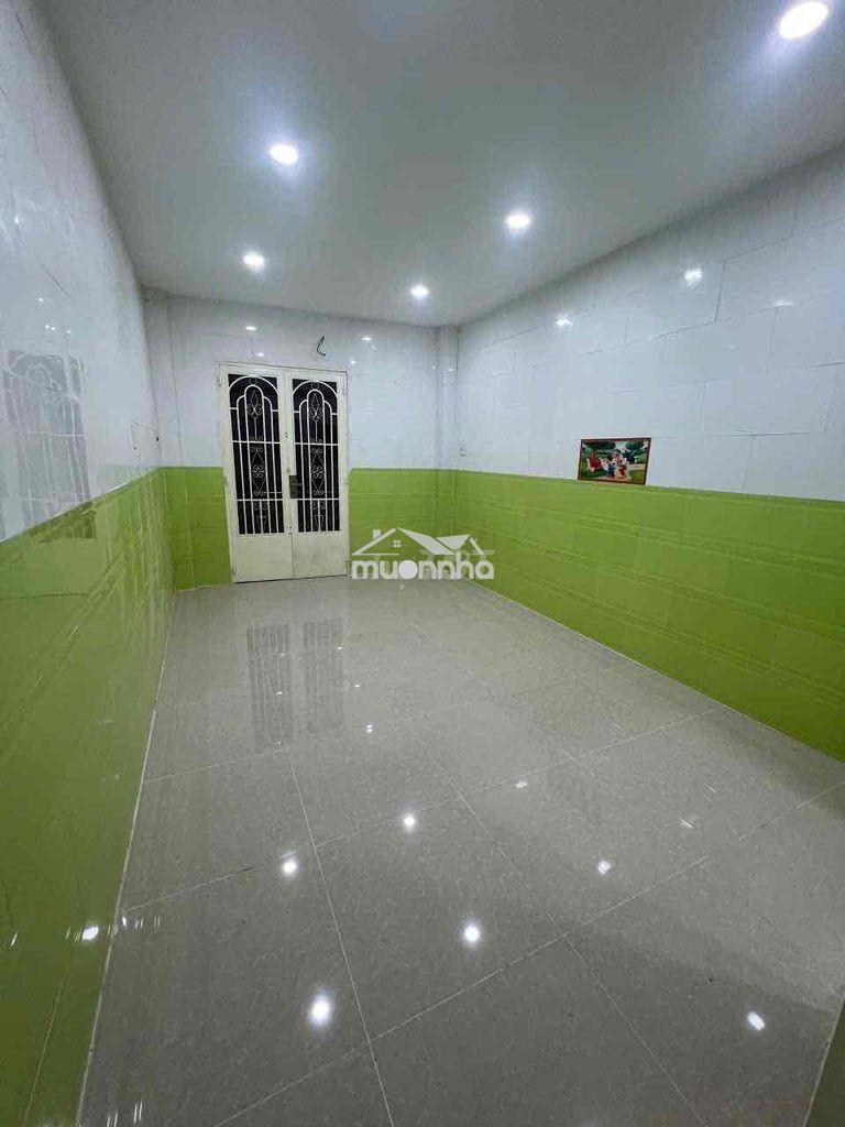 Cho thuê nhà ngõ hẻm 100 trần hưng đạo thông bùi viện