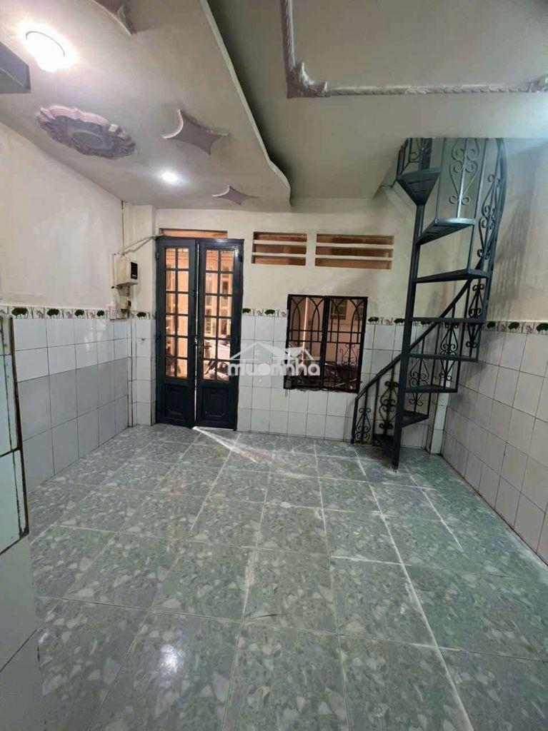 Cho thuê nhà đường hưng phú, quận 8