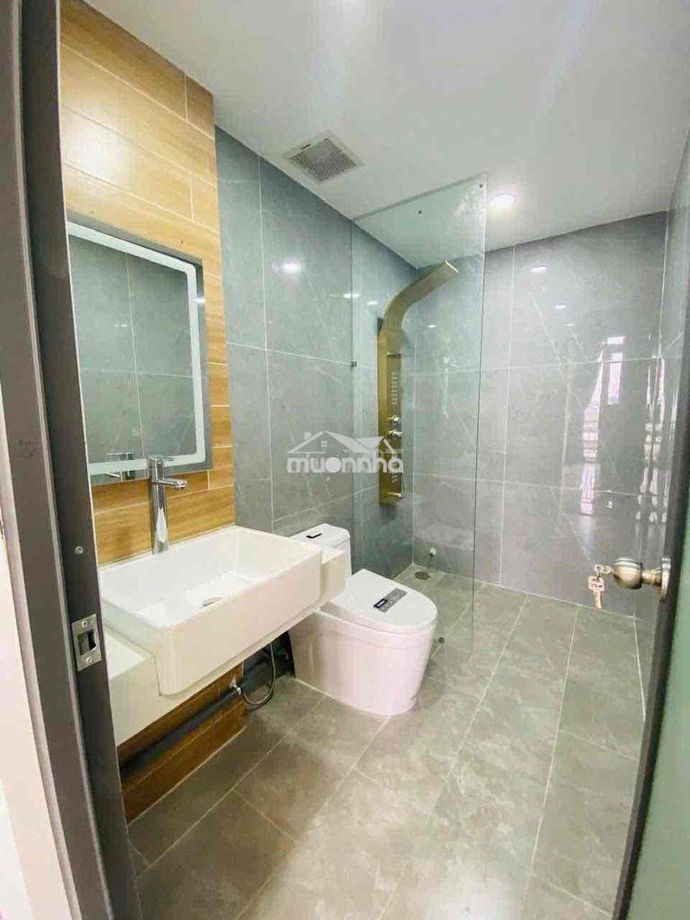 Phòng ban công full nội thất ngay gigamall, đh luật, vlu - 4