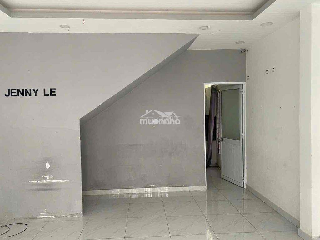 Nhà 4 phòng ngủ 4,7x12 phan đăng lưu. hẻm xe hơi - 2