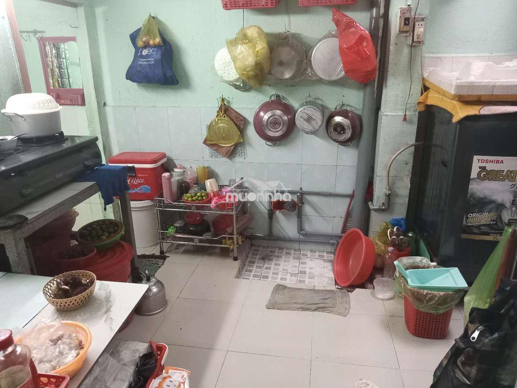 Bán nhà chính chủ hẽm nhánh đường bình đông. dt: 2.9 x14. giá 4ty - 3