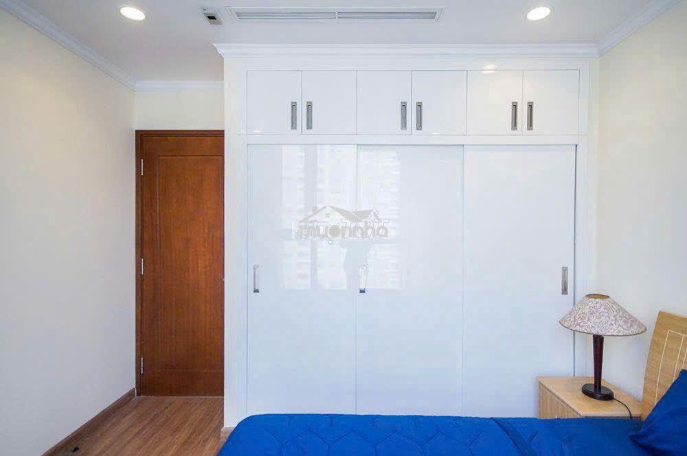 Cần cho thuê 1 pn tòa c2 - 4