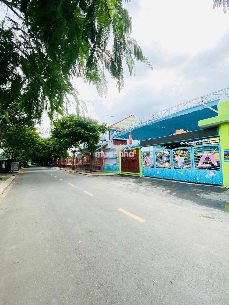 Thạnh lộc 12 - 25 tỷ sale 5,1 tỷ còn 19,9 tỷ- l 1000m2  ngay trung tâm - 3
