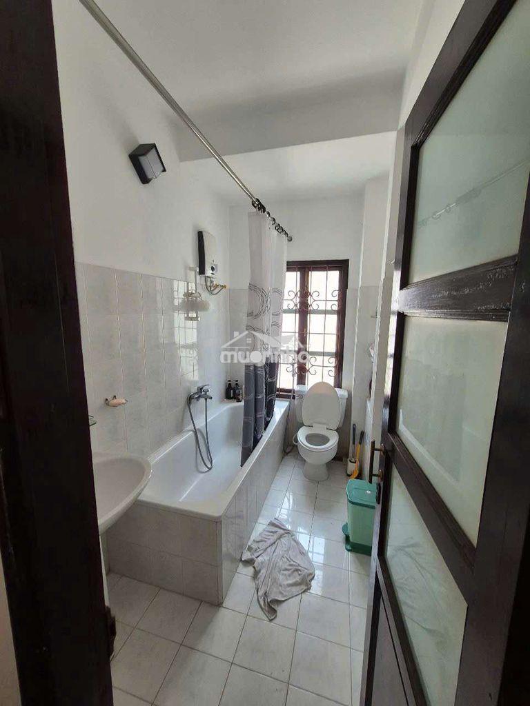 Nhà góc 2mt lê thánh tôn, q1. khu phố nhật. 8pn, giá 65tr - 2