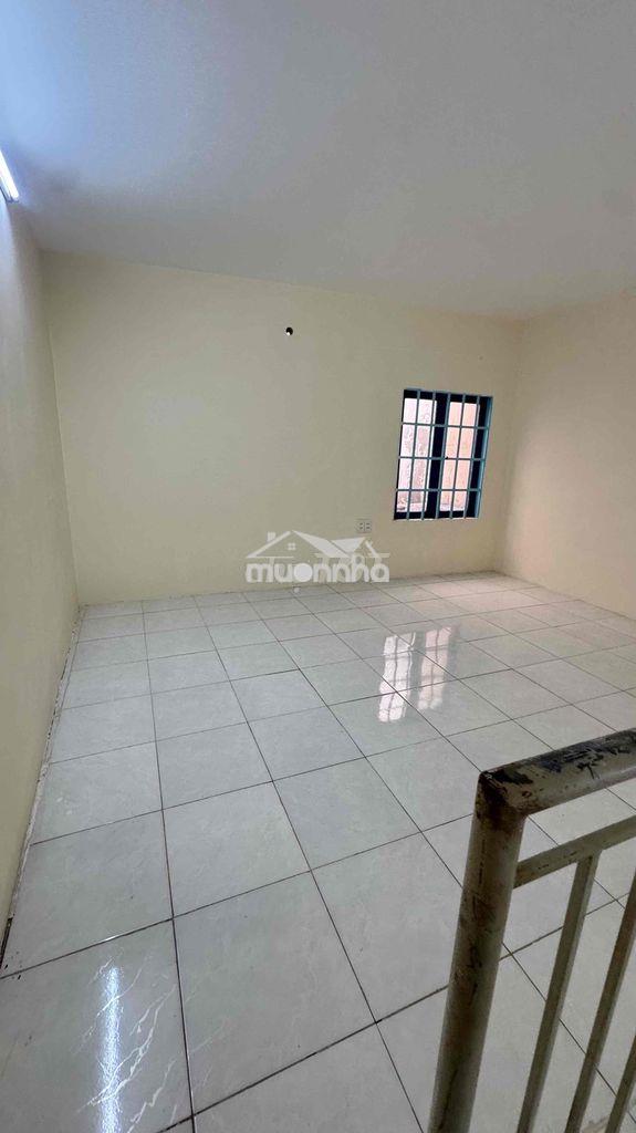 Cho thuê nhà nguyên căn đường lũy bán bích gần đầm sen - quận 6 - 2