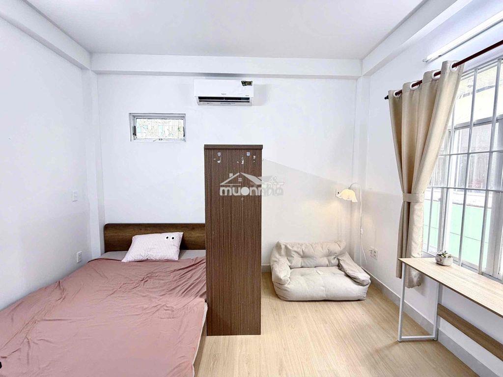 Cho thuê studio cửa sổ thoáng mát full nội thất ngay trung tâm quận 3 - 3