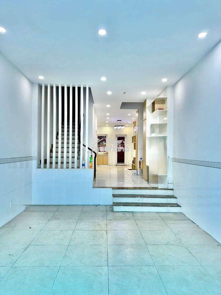 Cho thuê nhà mtnb khu tên lửa dt 4*20m - 2