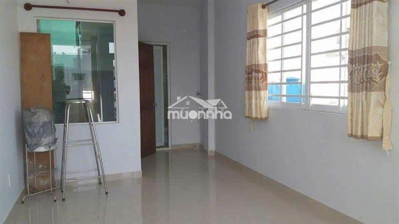Cho thuê nhà còn mới 2mt hẽm bùi minh trực p6.  dt 3x10. giá 9trieu. 