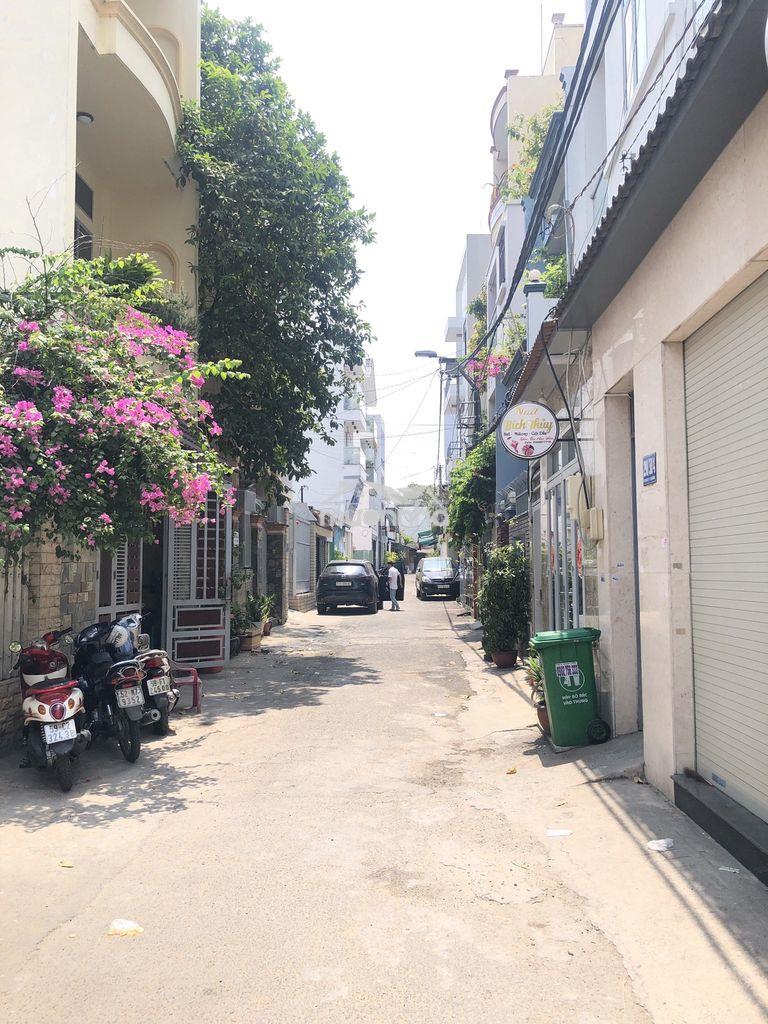 Ptrọ ntrang long -gần hutech vlang -tự do -ko chung chủ -hẻm xeoto