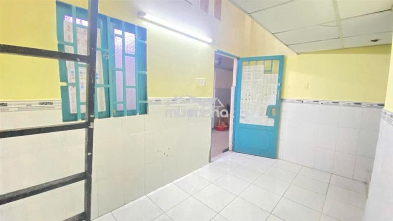 - Pphòng trọ đẹp, để đc xe điện, 2tr3 (tret) coc 1tr, 24/24. free wifi