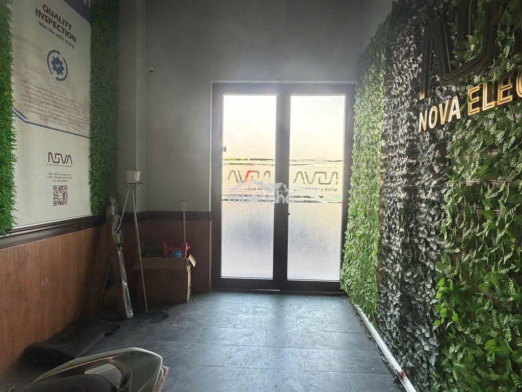 Cho thuê mặt bằng kinh doanh/văn phòng đẹp tại vincom dĩ an - 2
