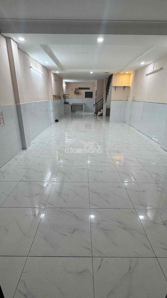 Cho thuê nhà hẻm xe hơi luỹ bán bích [ 4.2m x 16m] gần đầm sen - 2