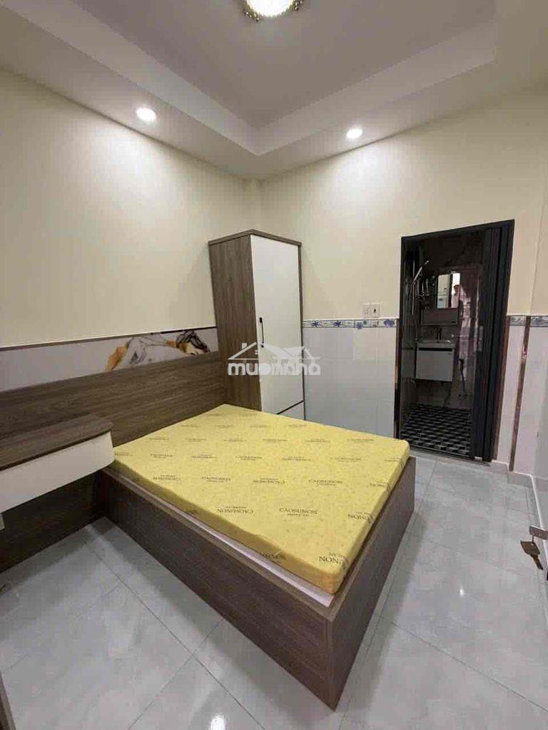 Cho thuê nhà nguyên căn-full nội thất  quận 5 - 4