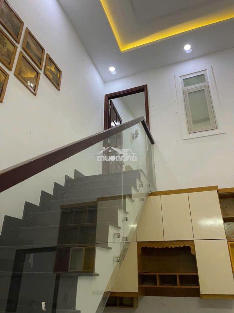 Bán nhà đẹp 2 tầng hẻm 5m, đường số 8, linh trung, thủ đức nhỉnh 4 tỷ - 2