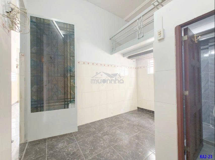 Sẵn phòng duplex gần ngã 4 bảy hển - 2
