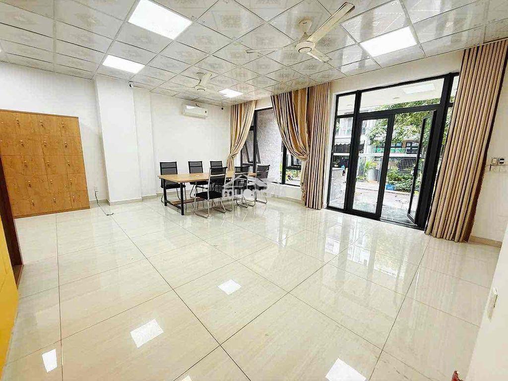 Văn phòng trệt  7x18m giá 14 triệu/ tháng tại vạn phúc city - 2