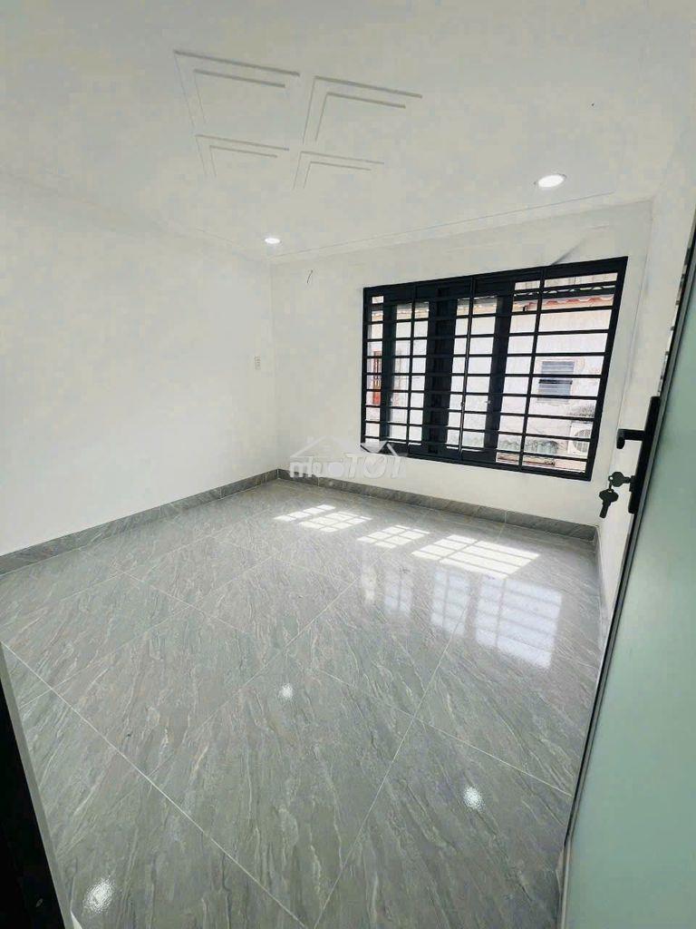 Nhà ngay bv q12 đường dương thị mười hẻm 1 xẹt 1t1l  giá 1ty160 tl  - 2