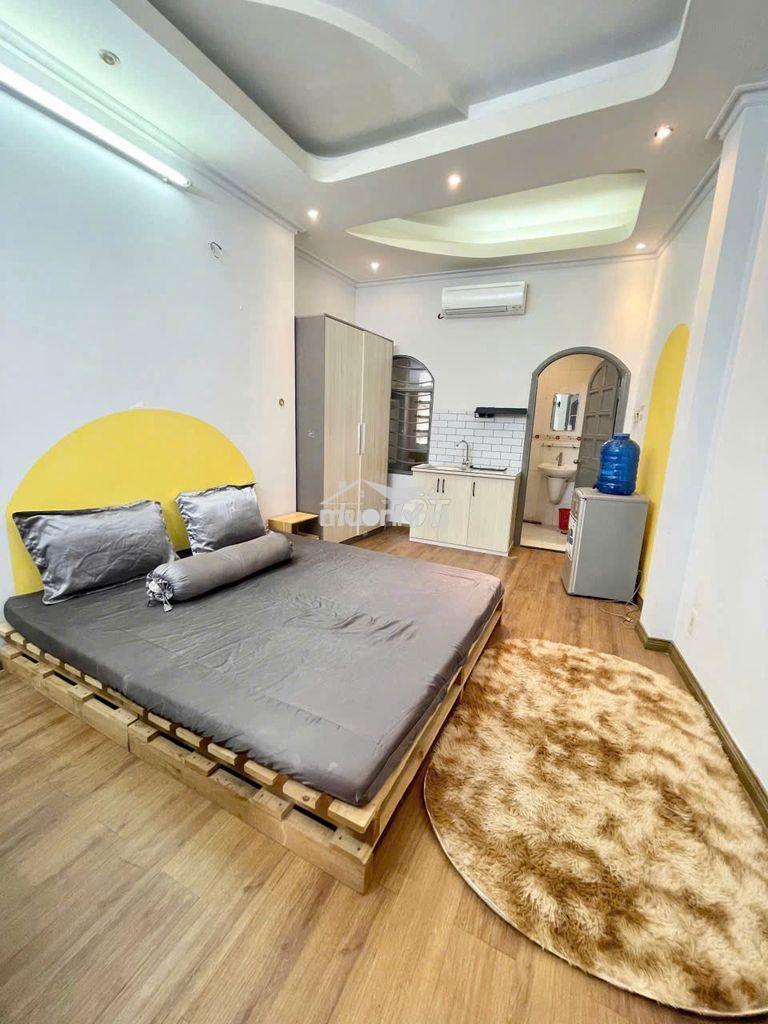 🌿 Studio 2 cửa sổ thoáng mát – full nội thất – ngay công viên gia định