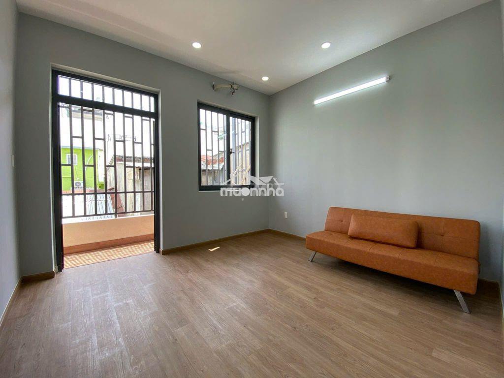 Cho thuê nhà 3 phòng ngủ - có máy lạnh - gần chợ bà chiểu - chỉ 14tr - 3