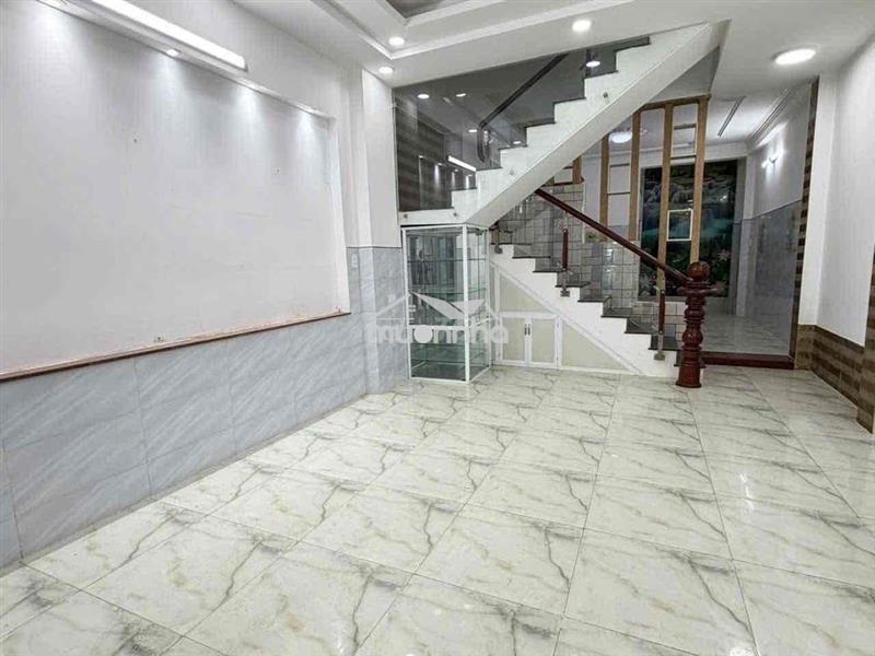 Cho thuê nguyên căn hxh trệt 3 lầu