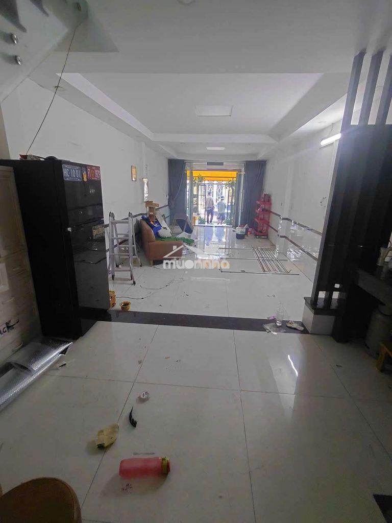 Cho thuê nhà hẻm xe tải nguyễn hữu tiến 4x17m 1 lầu 3pn sơn sửa mới