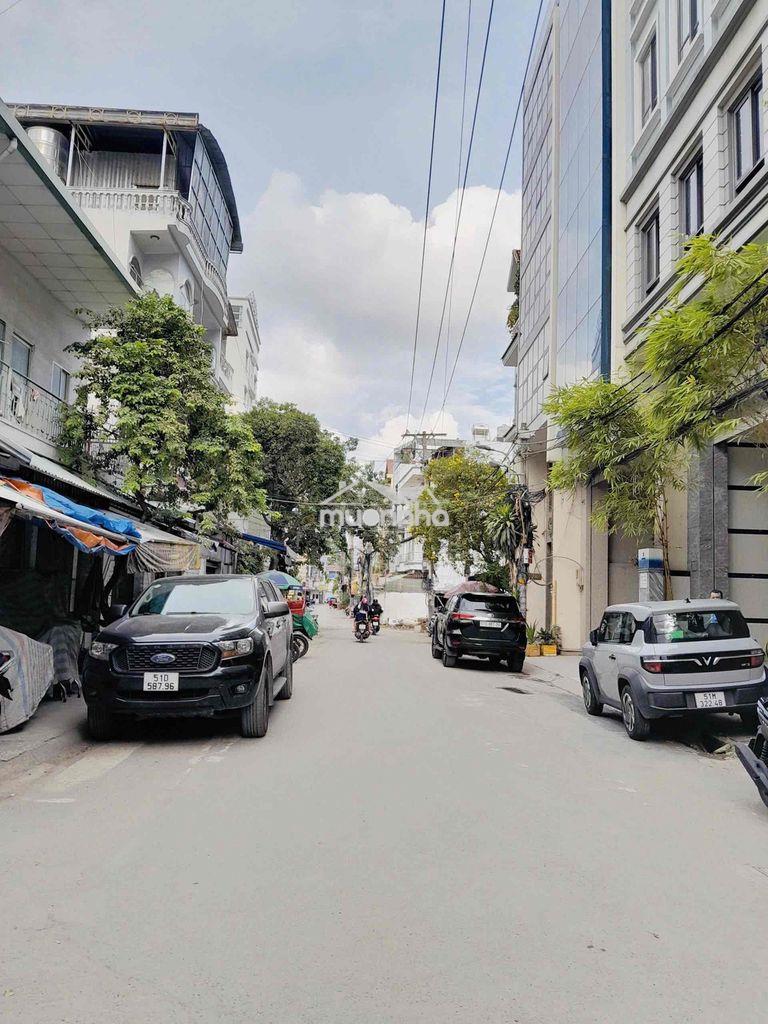 Biệt thự đường hoa lan- phan xích long phú nhuận 8x18m, 4 tầng