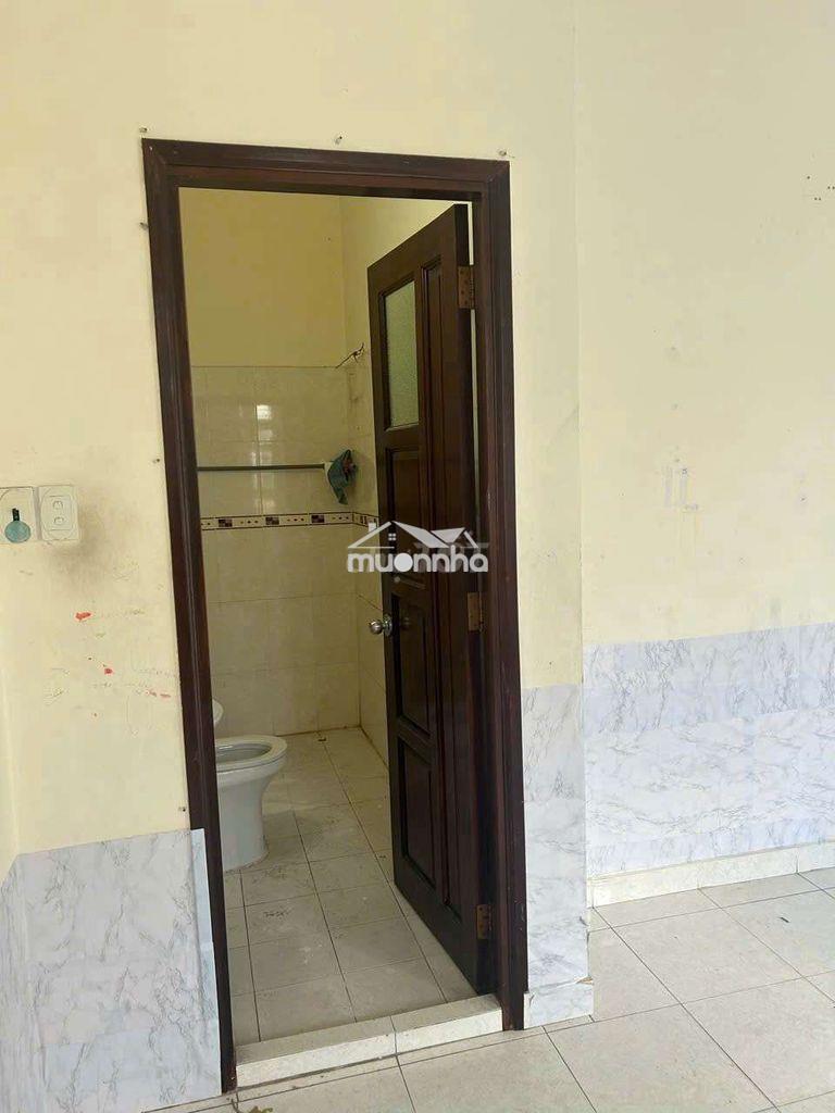 Nhà cho thuê p12 gò vấp  - 2