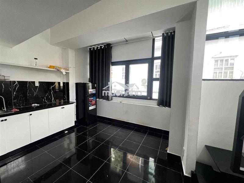 Phòng có gác ngay rộng cửa sổ trời ngay quận 4 | 35m2 | fullnt